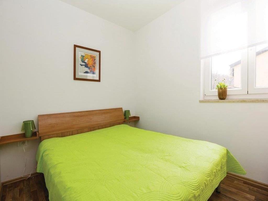 Apartments Grzic Porozina Bagian luar foto